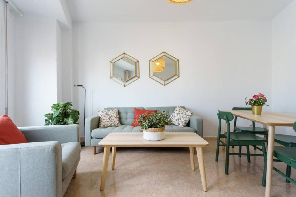 Solsuite Apartment Malaga Center المظهر الخارجي الصورة